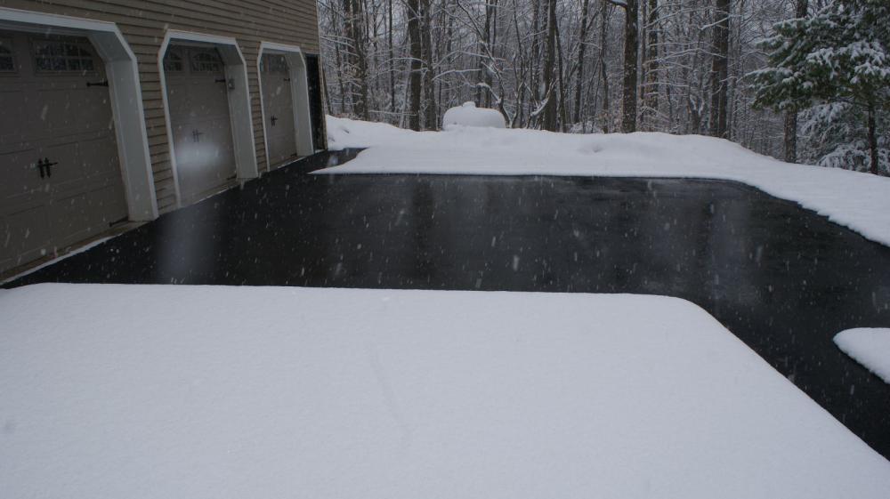 Close up 3 car garage